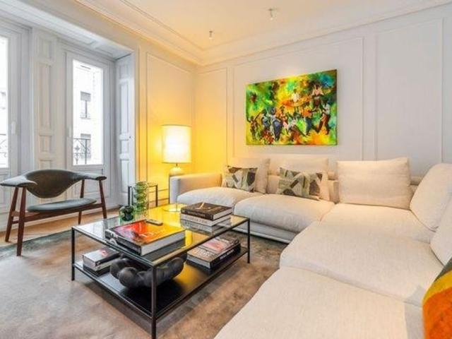 Piso de lujo de 220 m2 en venta en Madrid, España