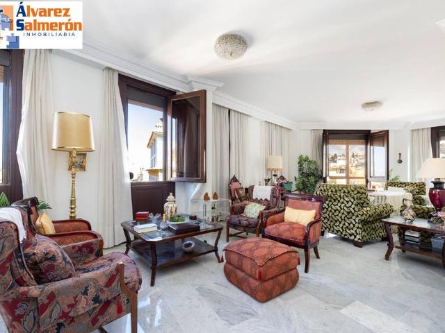 Piso de lujo de 223 m2 en venta en Granada, España