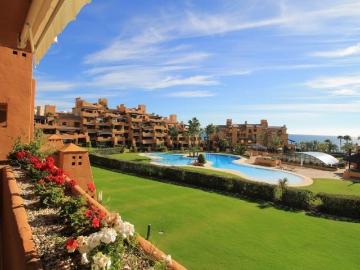 Piso de lujo de 265 m2 en venta en Estepona, España