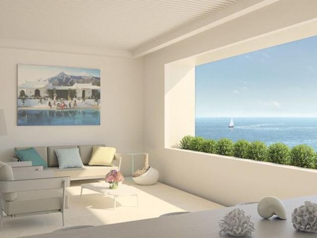 Piso de lujo de 269 m2 en venta en Estepona, España