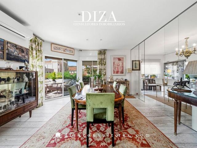 Piso de lujo de 277 m2 en venta en Madrid, España