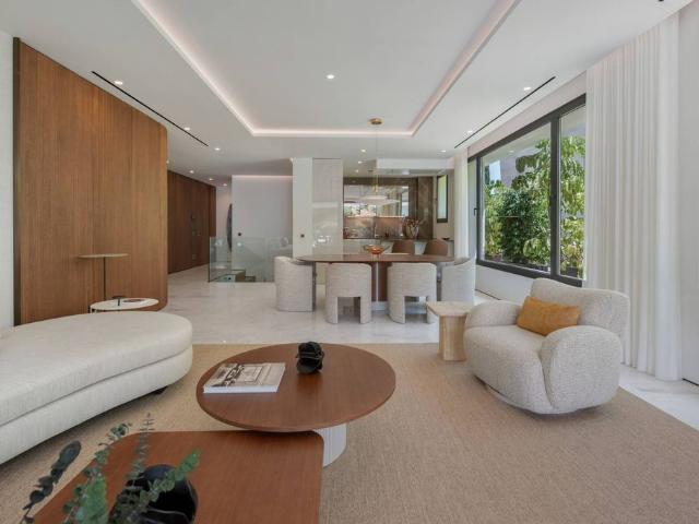 Piso de lujo de 288 m2 en venta en Marbella, Andalucía
