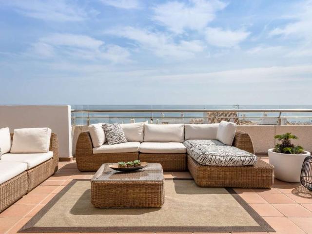 Piso de lujo de 296 m2 en venta en Marbella, Andalucía