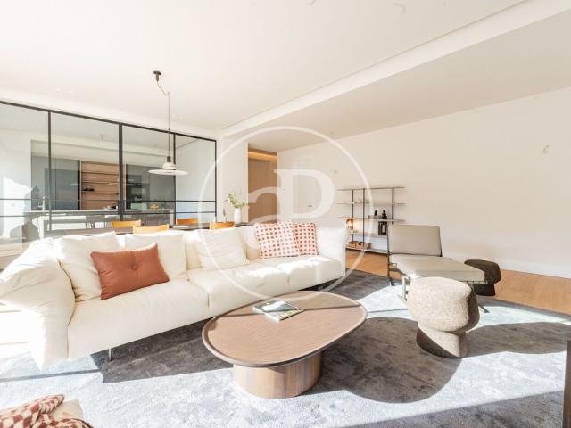 Piso de lujo de 292 m2 en venta en Madrid, España
