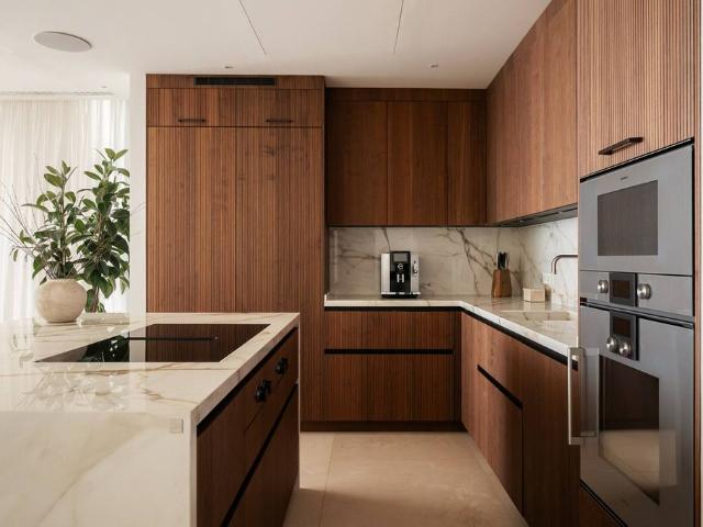 Piso de lujo de 311 m2 en venta en Benahavís, Andalucía