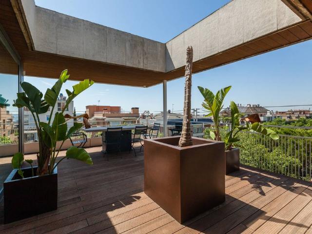 Piso de lujo de 390 m2 en alquiler en Barcelona, España