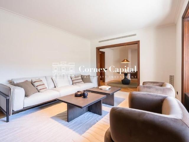 Piso de lujo de 440 m2 en venta en Barcelona, Cataluña