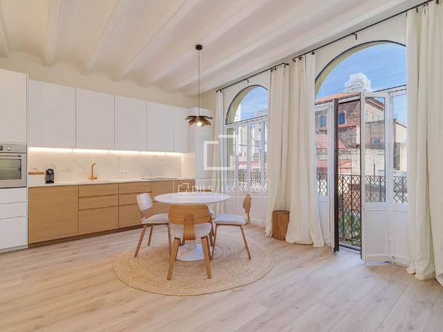 Piso de alto standing de 56 m2 en alquiler en Barcelona, España