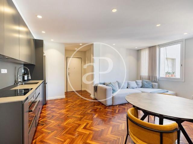 Piso de alto standing en venta en Barcelona, Cataluña