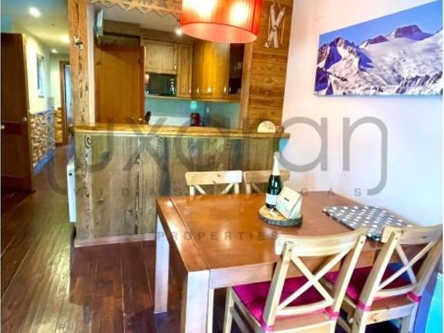 Piso de lujo de 65 m2 en alquiler en Viella Mitg Arán, Cataluña
