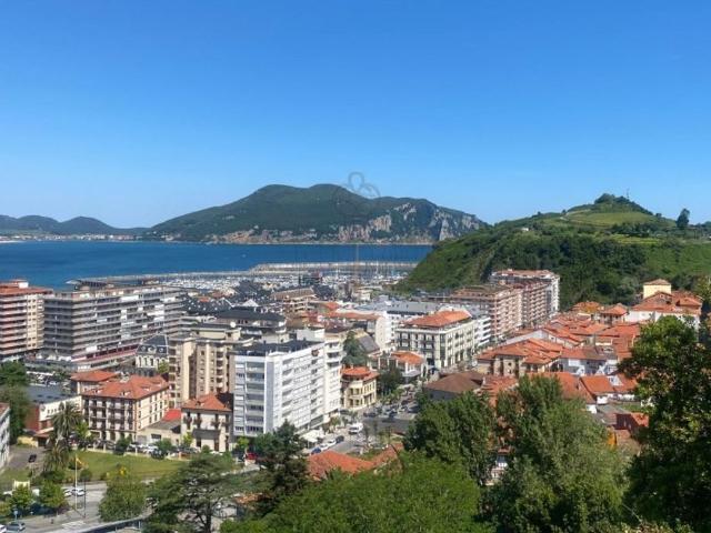 Piso de lujo de 70 m2 en alquiler en Laredo, Cantabria