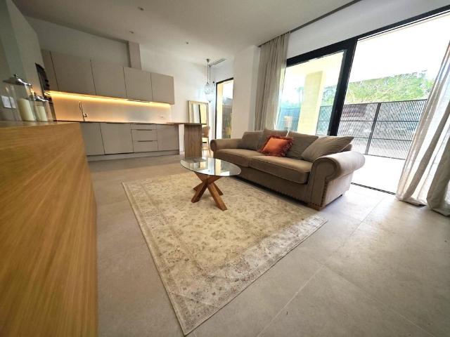 Piso de lujo de 70 m2 en venta en Fuengirola, España