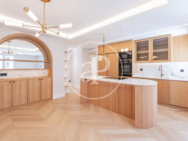 Piso de lujo de 117 m2 en venta en Madrid, Comunidad de Madrid