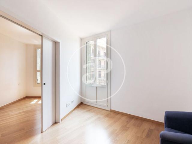 Piso de lujo de 75 m2 en venta en Barcelona, Cataluña