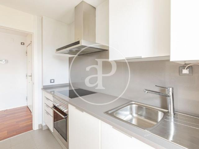 Piso de lujo de 80 m2 en venta en Casco histórico de Hortaleza, Chamartín, Comunidad de Madrid