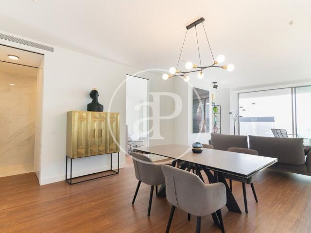 Piso de alto standing de 85 m2 en alquiler en Barcelona, Cataluña