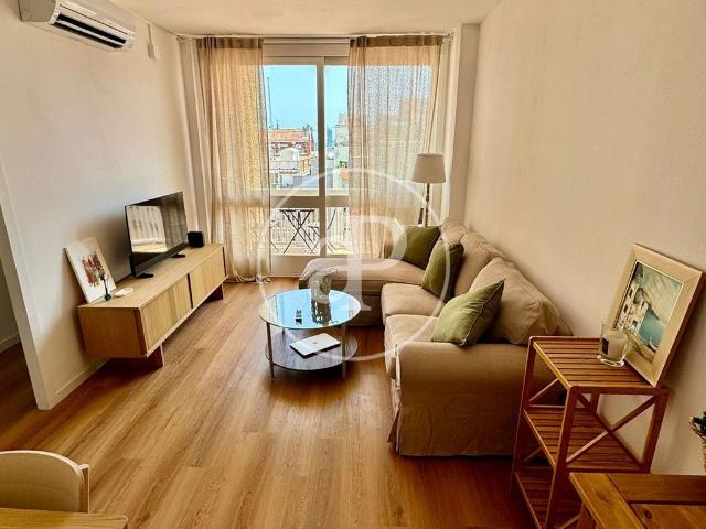 Piso de alto standing de 90 m2 en alquiler en Barcelona, Cataluña