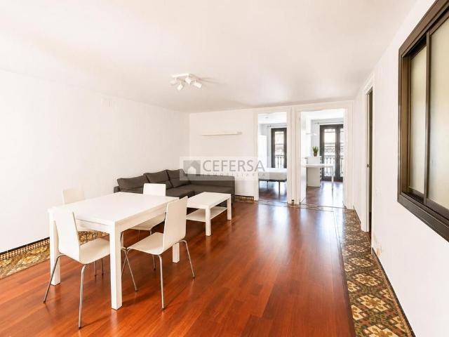 Piso de lujo de 94 m2 en venta en Barcelona, España