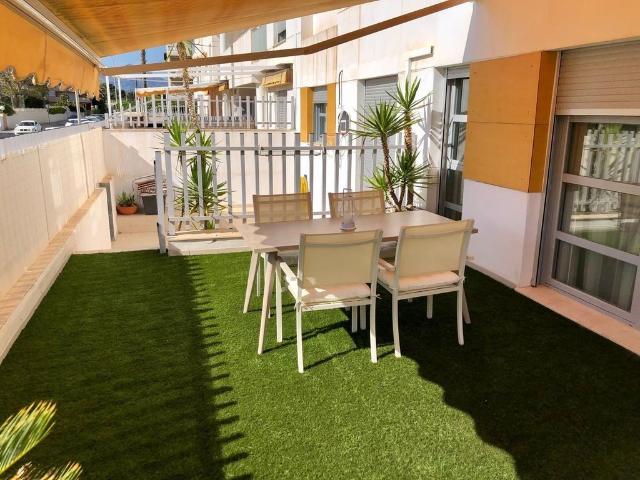Piso de lujo de 95 m2 en alquiler en Campello, España