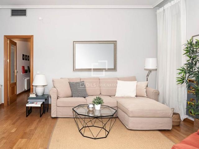 Piso exclusivo de 97 m2 en alquiler en Madrid, Comunidad de Madrid