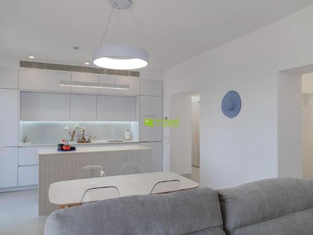 Piso de lujo de 98 m2 en venta en Málaga, Andalucía