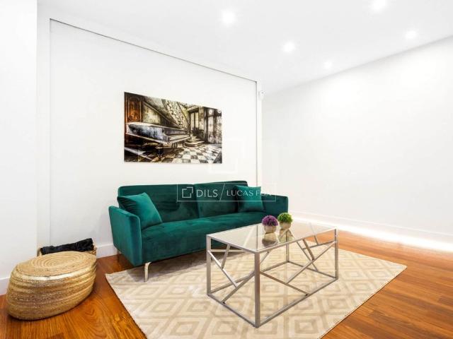 Piso de alto standing de 99 m2 en alquiler en Madrid, España