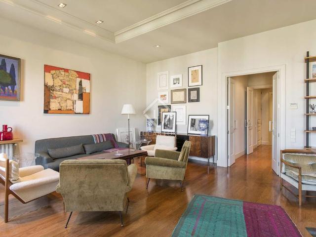 Piso de lujo de 196 m2 en alquiler en Barcelona, Cataluña