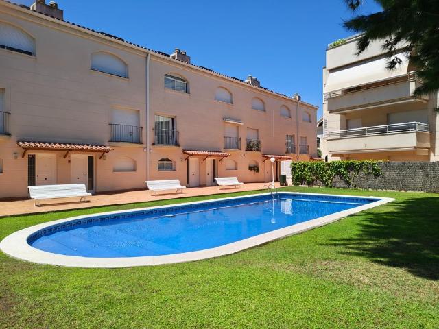 Piso de alto standing de 84 m2 en alquiler en Sitges, Cataluña