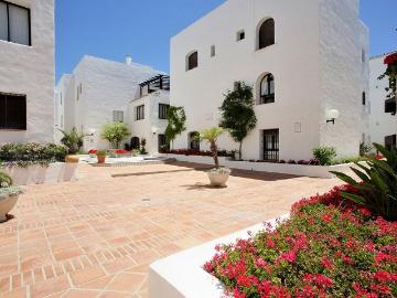 Piso de lujo en alquiler en Puerto Banús, Andalucía