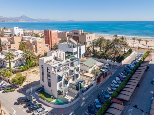 Piso de lujo de 168 m2 en venta en Campello, España