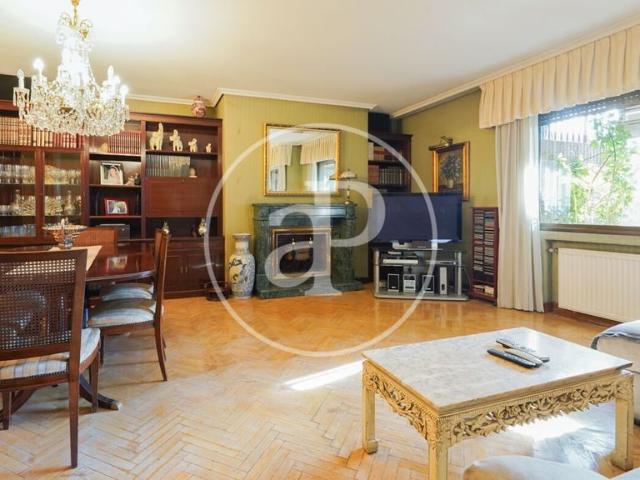 Piso de lujo en venta en Ciudad Lineal, Comunidad de Madrid