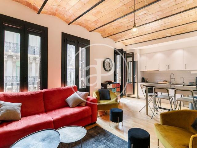 Piso de alto standing de 70 m2 en venta en Barcelona, España
