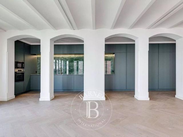 Piso de lujo en venta en Barcelona, España