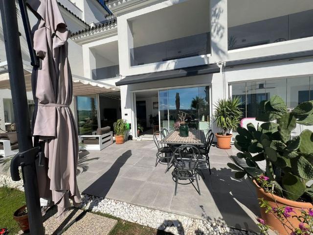 Piso de lujo en venta en Estepona, Andalucía