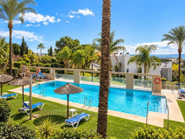 Piso de lujo en venta en Estepona, España