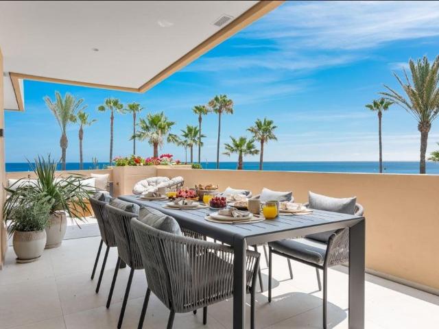 Piso de lujo en venta en Estepona, España