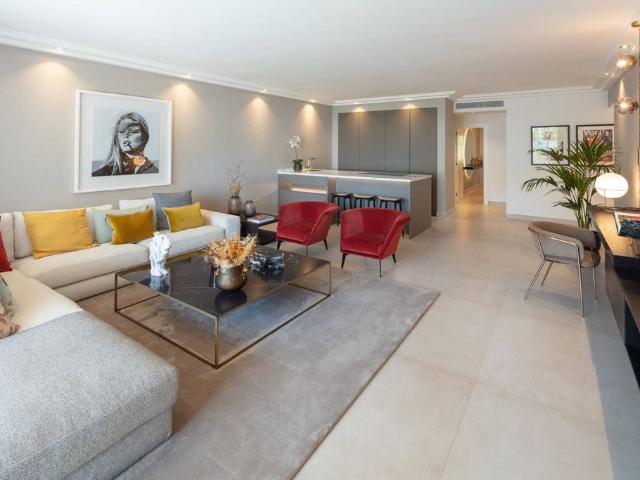 Piso de lujo en venta en Marbella, España