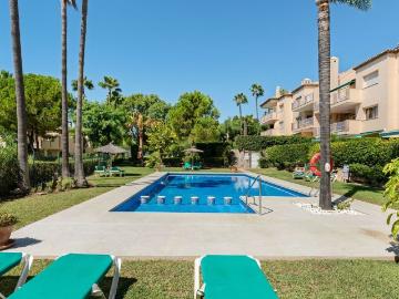 Piso de lujo en venta en Nueva Andalucia, Andalucía