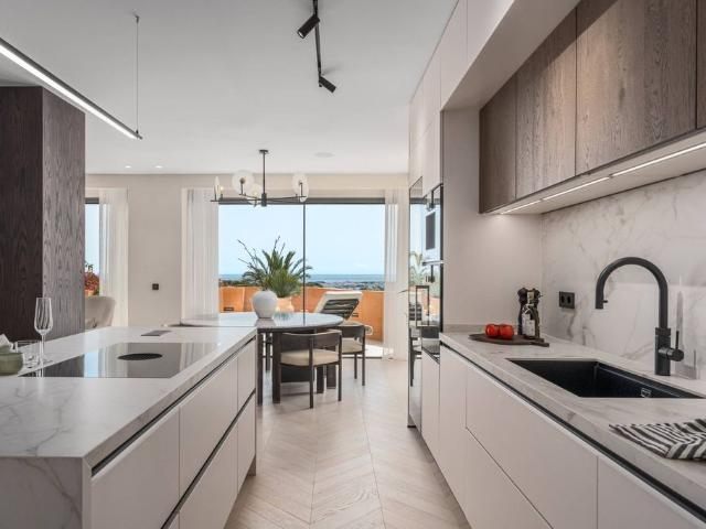 Piso exclusivo de 310 m2 en venta en Nueva Andalucia, Andalucía