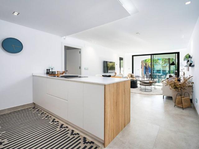 Piso de lujo en venta en Puerto Banús, España