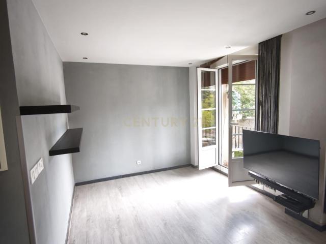 Piso de lujo reformado con terraza de 15 m² junto al Parque del Norte