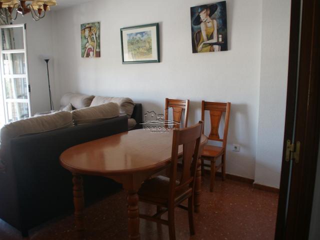 Piso de tres dormitorios en zona Avenida de la Infancia