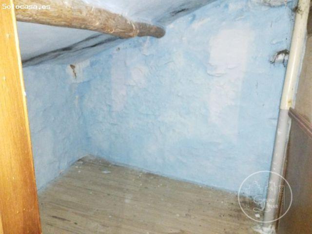 PISO DE TRES HABITACIONES EN ZONA SUR
