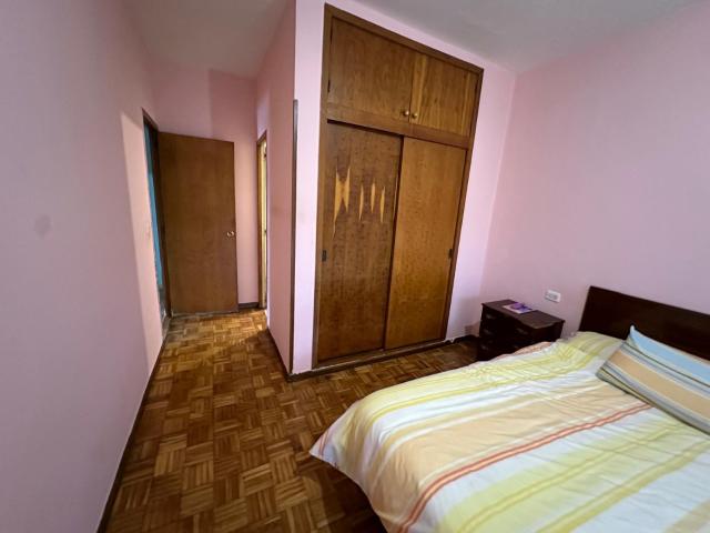 Piso de 113 m2 centro Ribadavia con garaje y trastero