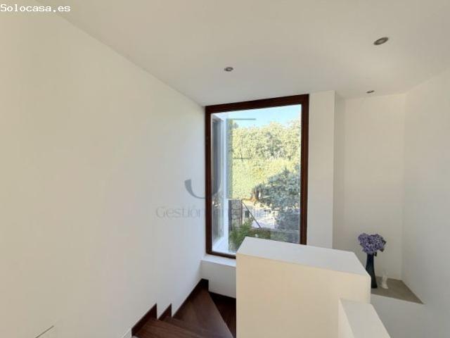 PISO DE 121 M2 CON 3 HABITACIONES