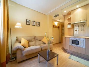 Piso de 1 dormitorio en alquiler en Alcalá de Henares
