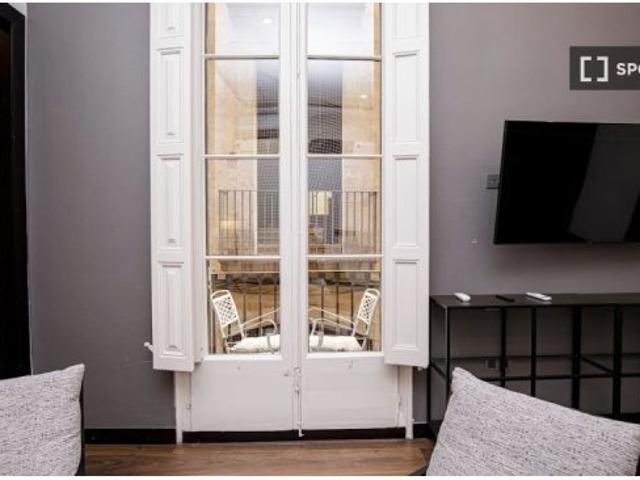 Piso de 1 dormitorio en alquiler en El Gòtic, Barcelona, gastos incluidos