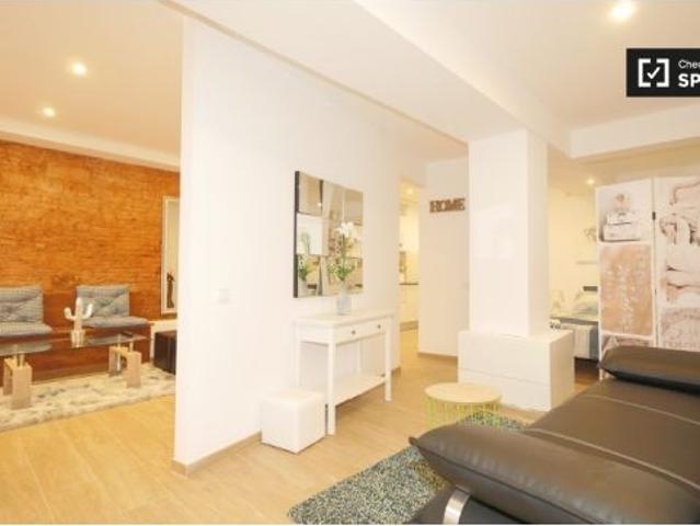 Piso de 1 dormitorio en alquiler en El Raval