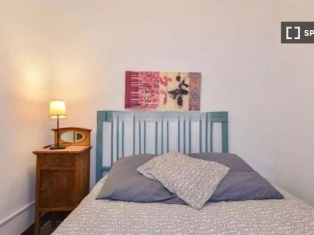 Piso de 1 dormitorio en alquiler en El Raval, gastos incluidos