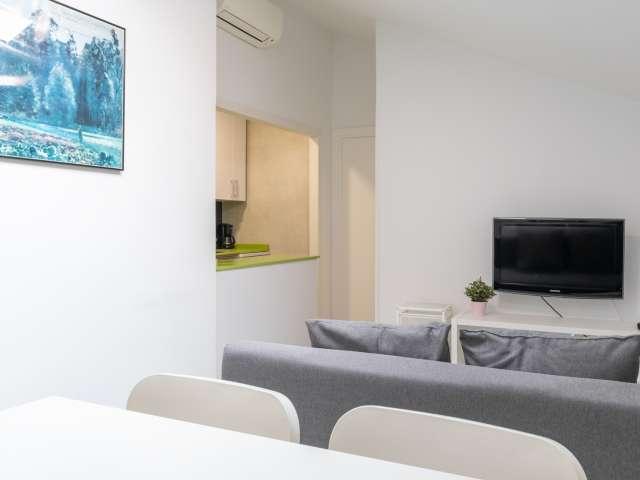 Piso de 1 dormitorio en alquiler en Embajadores, Madrid